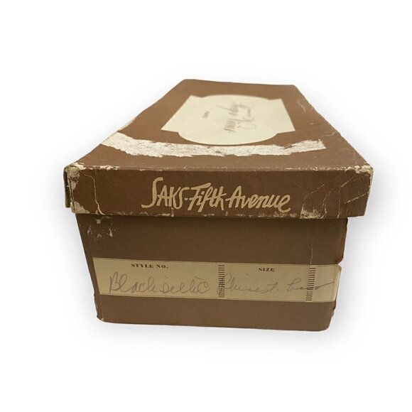 VIntage Roger Vivier black satin pumps with emberlishment, size 7 1/2 AA, in ori - Picture 16 of 16